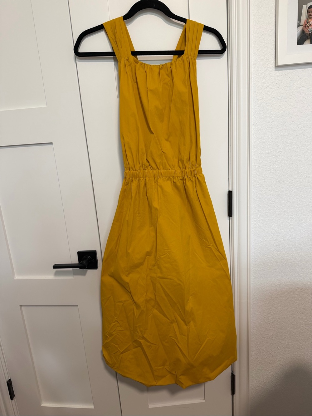 Banana Republic Factory Bright gold/mustard
Halter Midi Dress